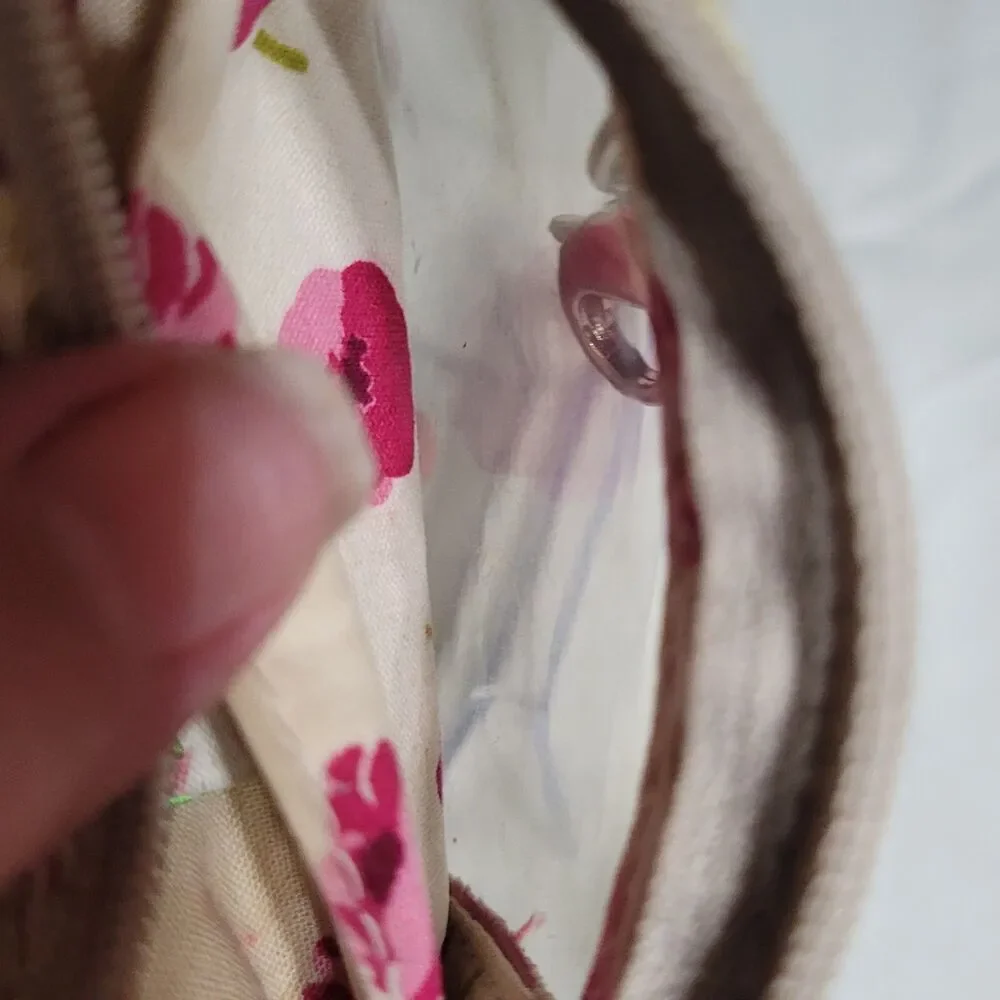 Vera Bradley Small ID Coin Purse Floral 3inx5in - Picture 5 of 8